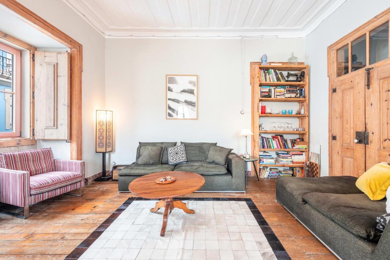 Guestready - Figueira Guesthouse Lisbona Esterno foto